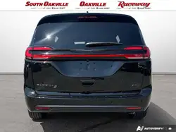 Chrysler Pacifica 2026
