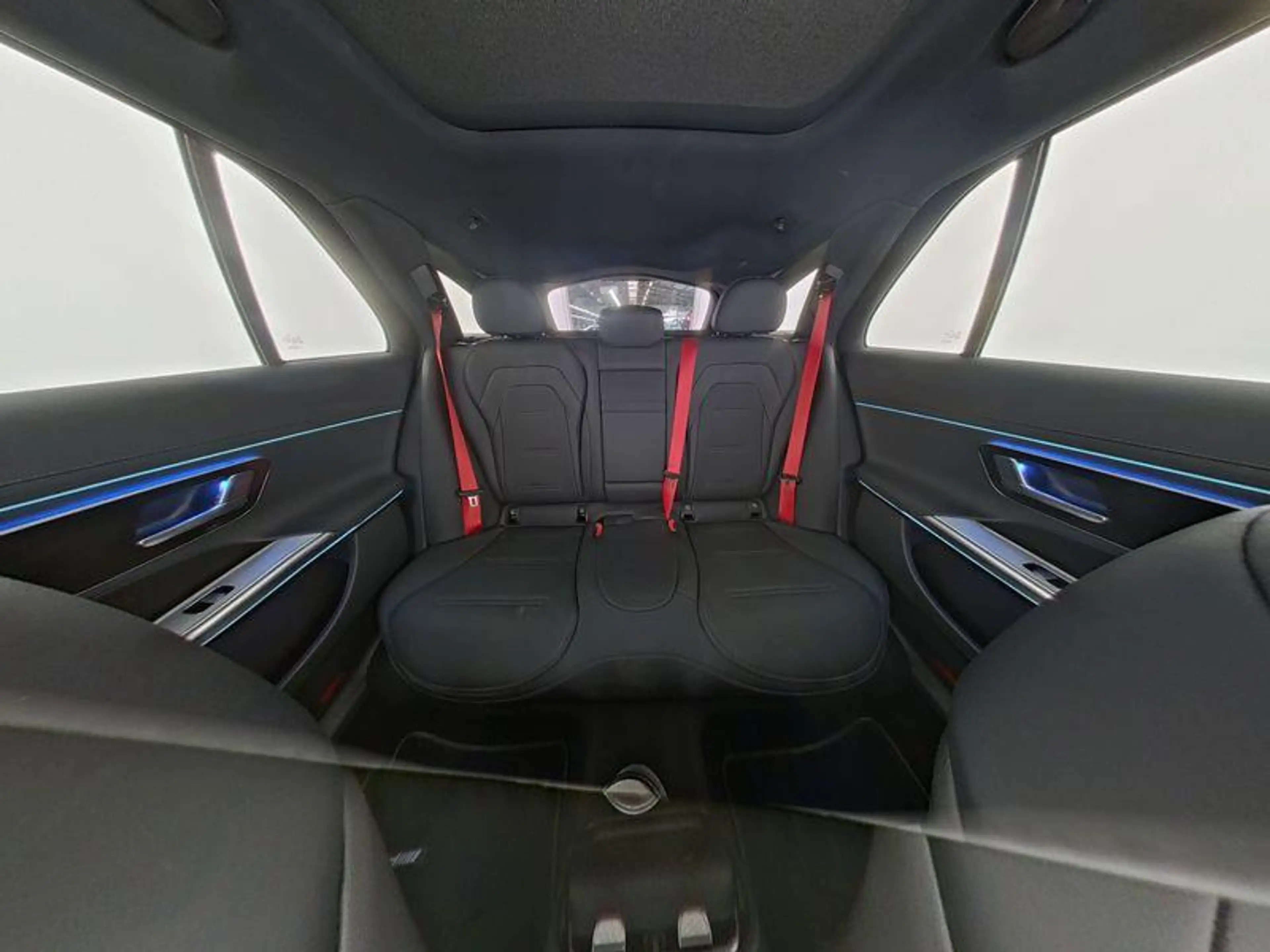 Mercedes-Benz E 53 AMG Break HYBRID 4MATIC+ +PANO+BURMESTER+AMG DYNAMIC P — photo 6