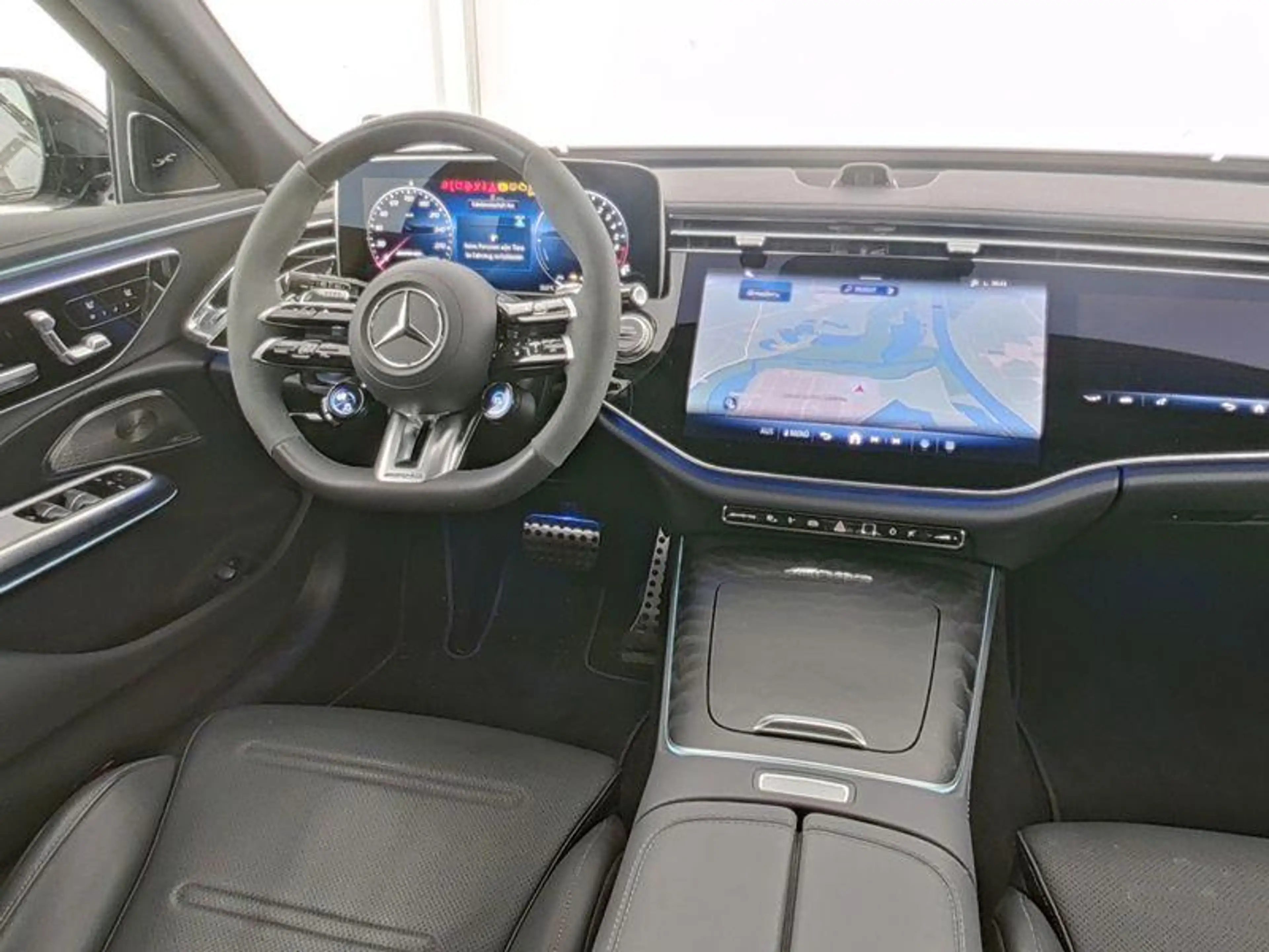 Mercedes-Benz E 53 AMG Break HYBRID 4MATIC+ +PANO+BURMESTER+AMG DYNAMIC P — photo 4
