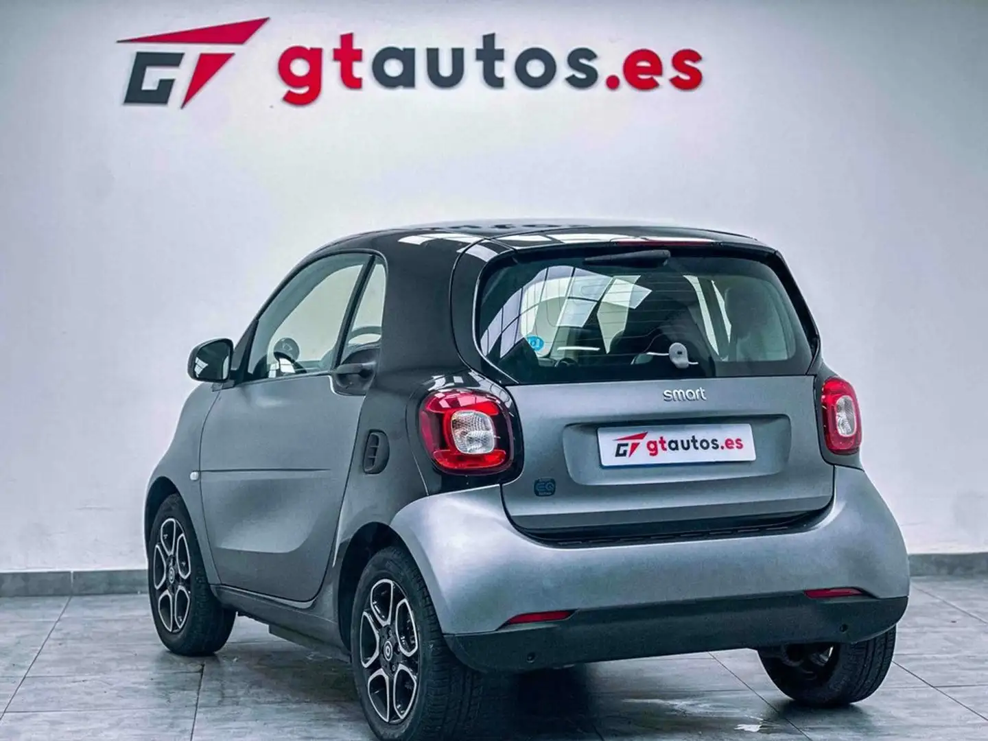 smart forTwo EQ Passion 56CV Gris - 2