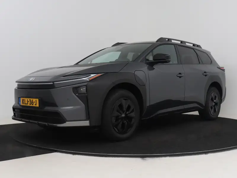 TOYOTA Bz4x