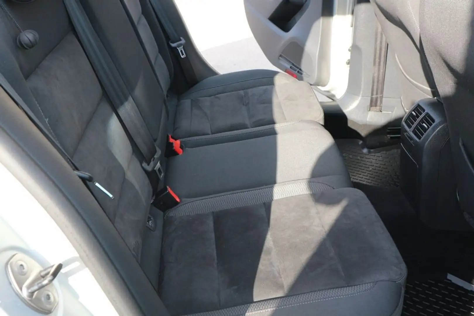 Volkswagen Golf Golf 1.9 TDI 90 Confortline - 2