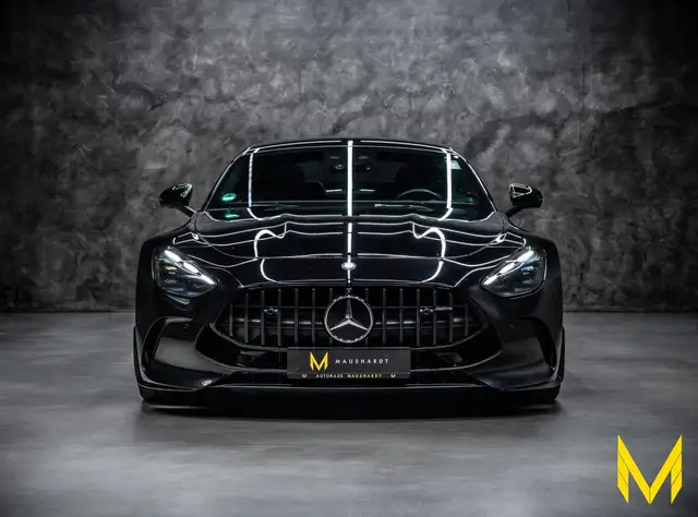 Mercedes-Benz Amg GT view 2