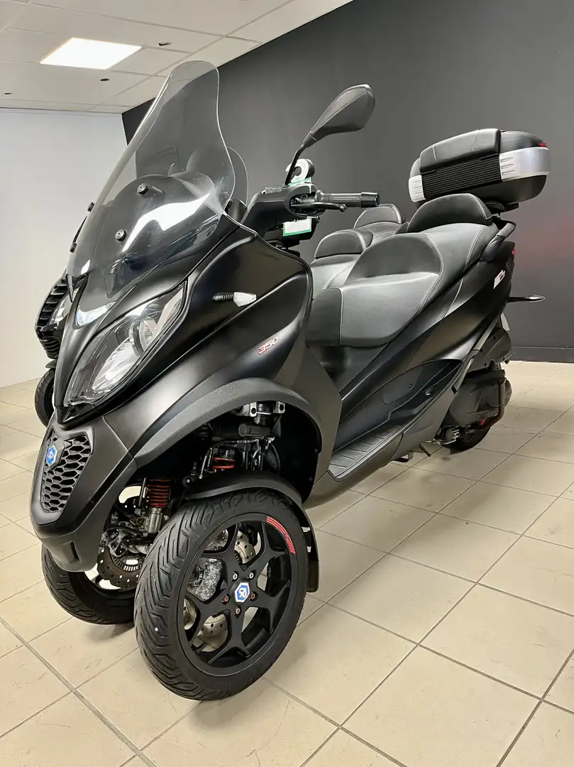 Piaggio MP3 350 Schwarz - 1