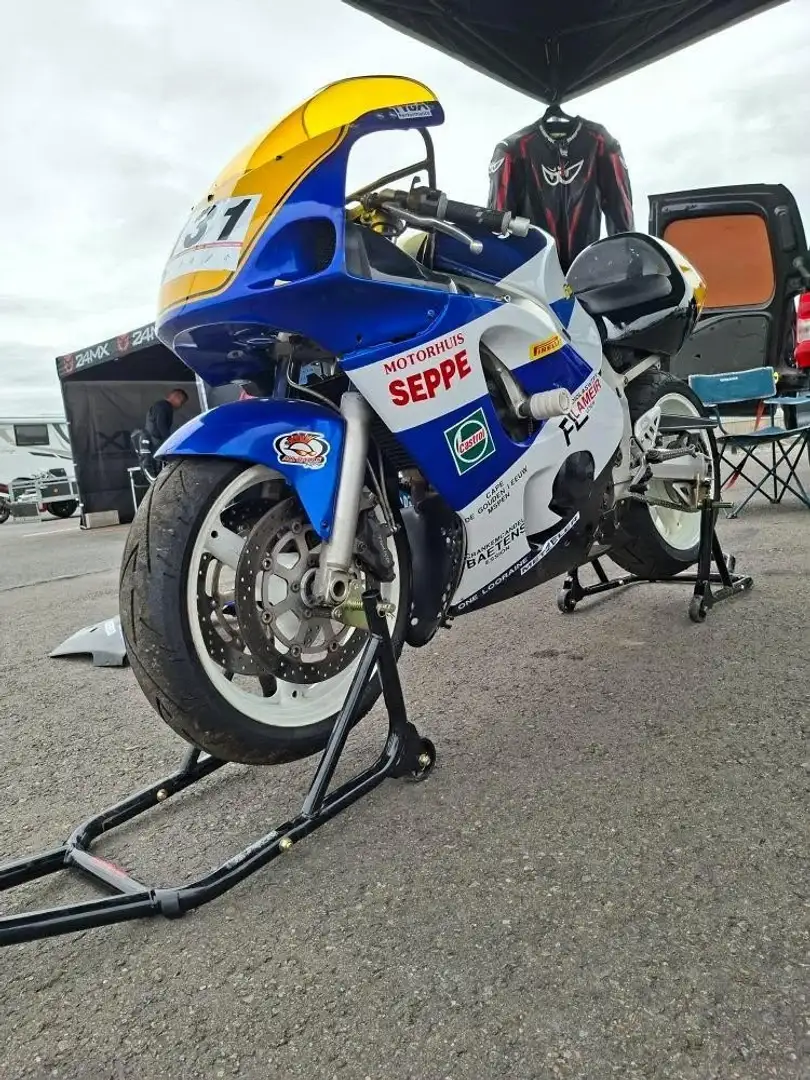 Suzuki GSR 600 Fehér - 1