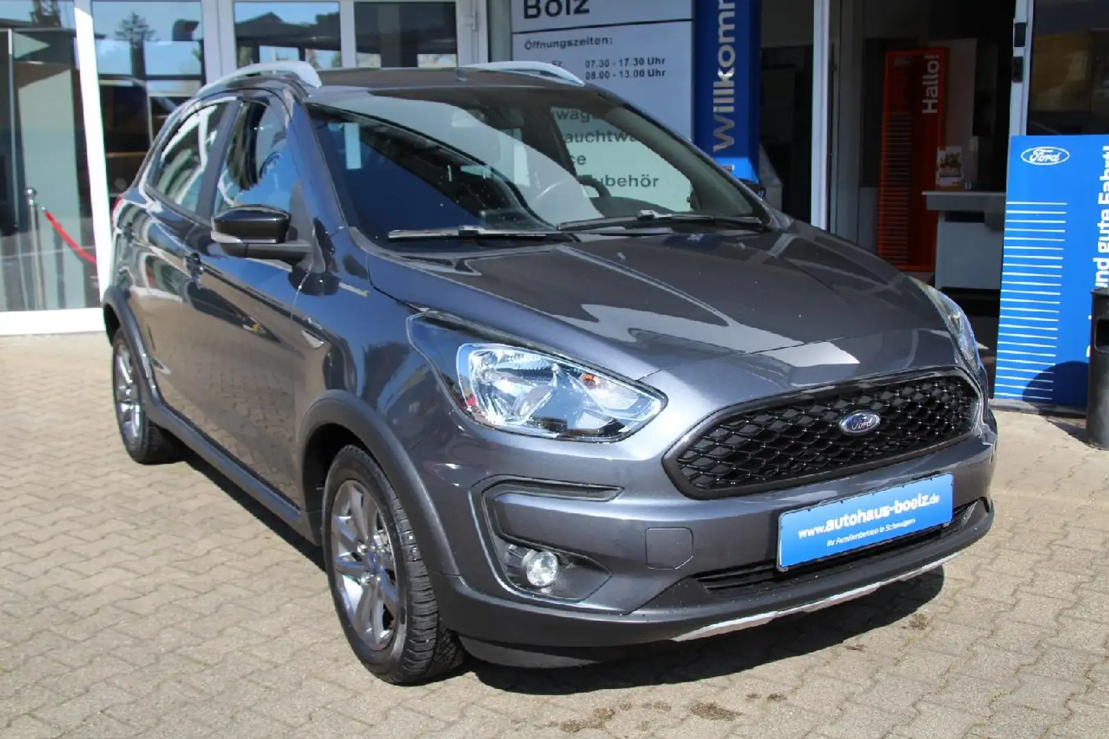 Ford Ka/Ka+ Active Gris - 1