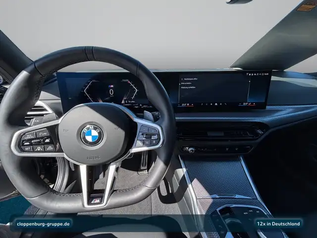 BMW 3 Series view 15