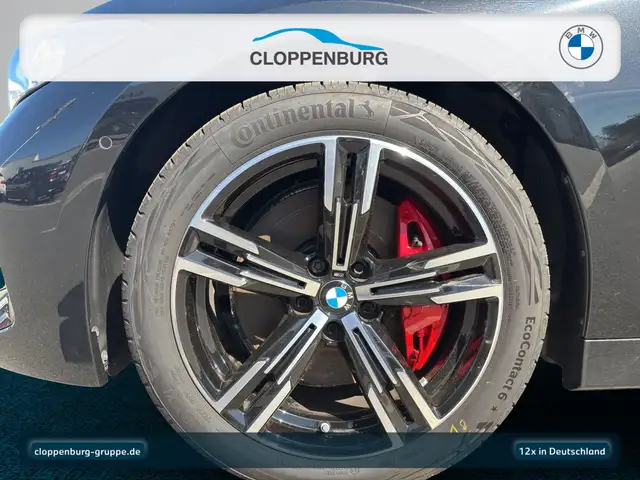 BMW 3 Series view 10