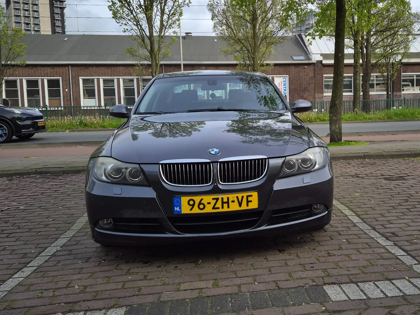 BMW 325 325 325i High Executive Grijs - 2