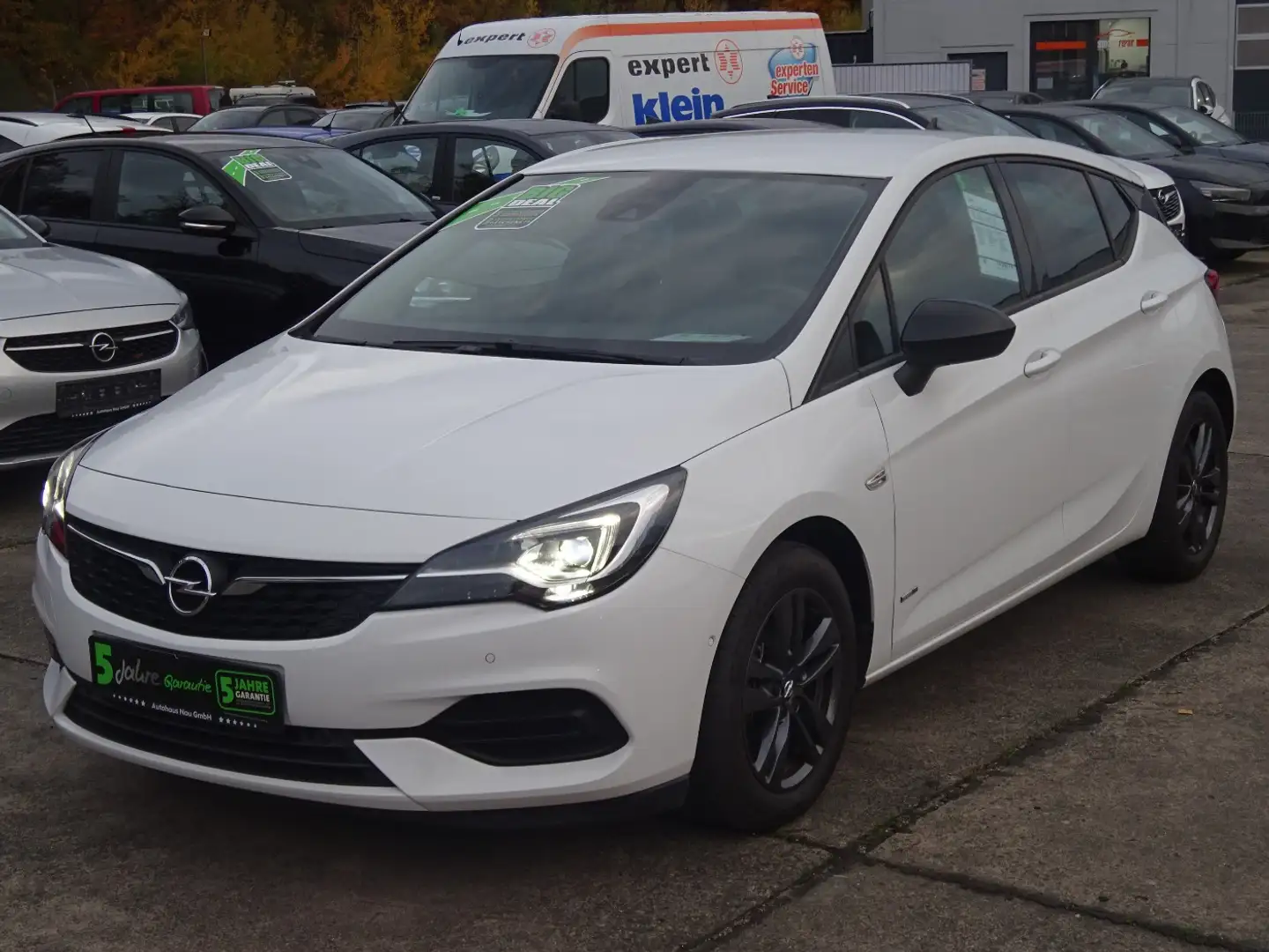 Opel Astra 1.2 Design & Tech Inspektionspaket Big Deal Bianco - 2