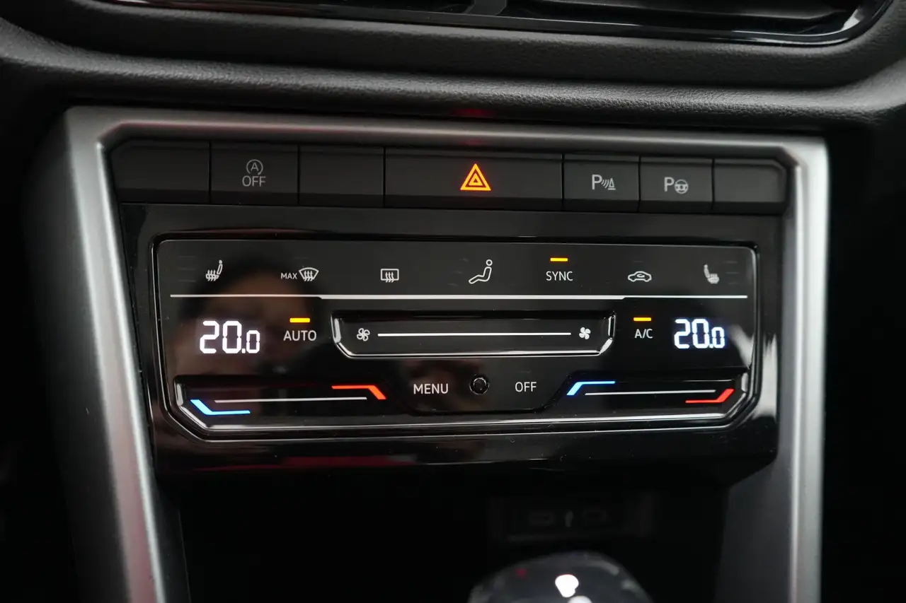 Volkswagen T-Roc 1.5 TSI DSG Life Business LED GPS PDC CAM Carplay, миниатюра 22