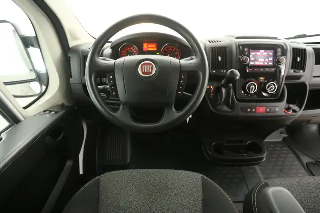 Fiat Ducato view 2