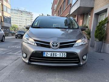 Verso 1.6 D-4DPremium 7pl. Full Service 0485905657