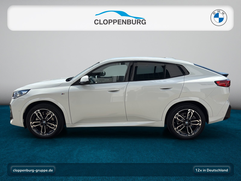 BMW X2 sDrive20i — photo 2