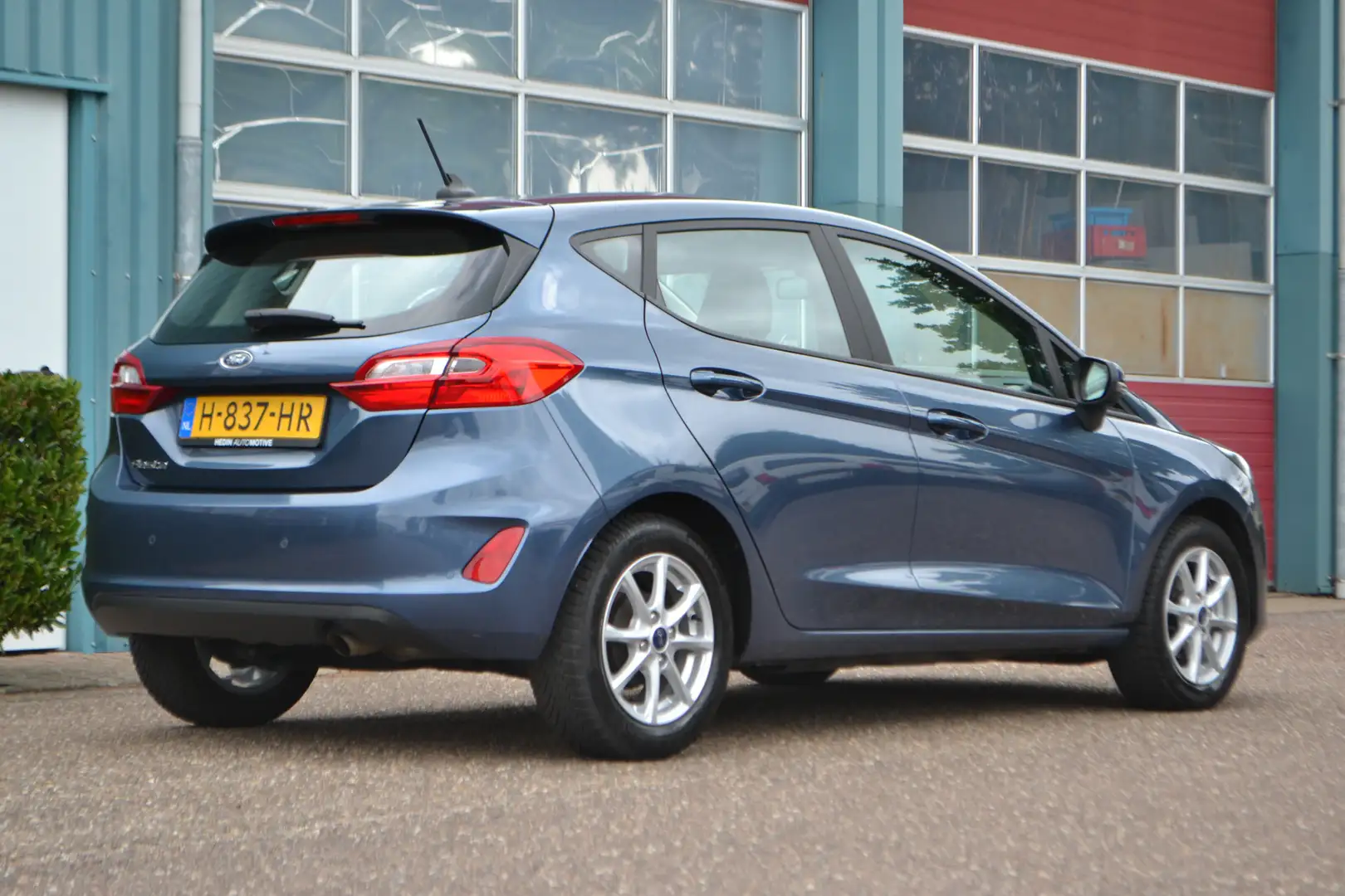 Ford Fiesta 1.0 EcoBoost Connected Blauw - 2