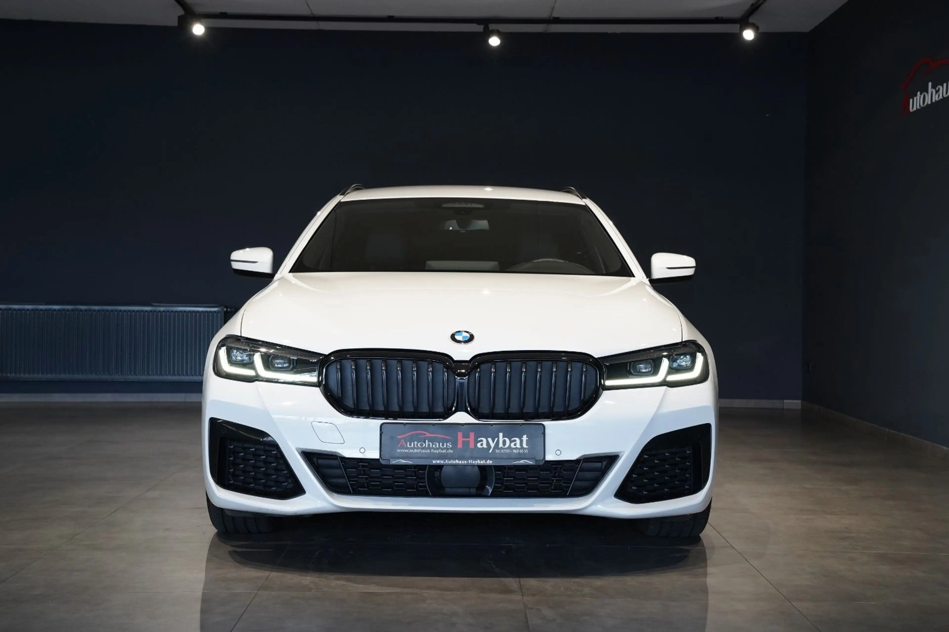 BMW 520 d M Sport Pro LC Prof-ad.LED-LederACC-Kamera — photo 2