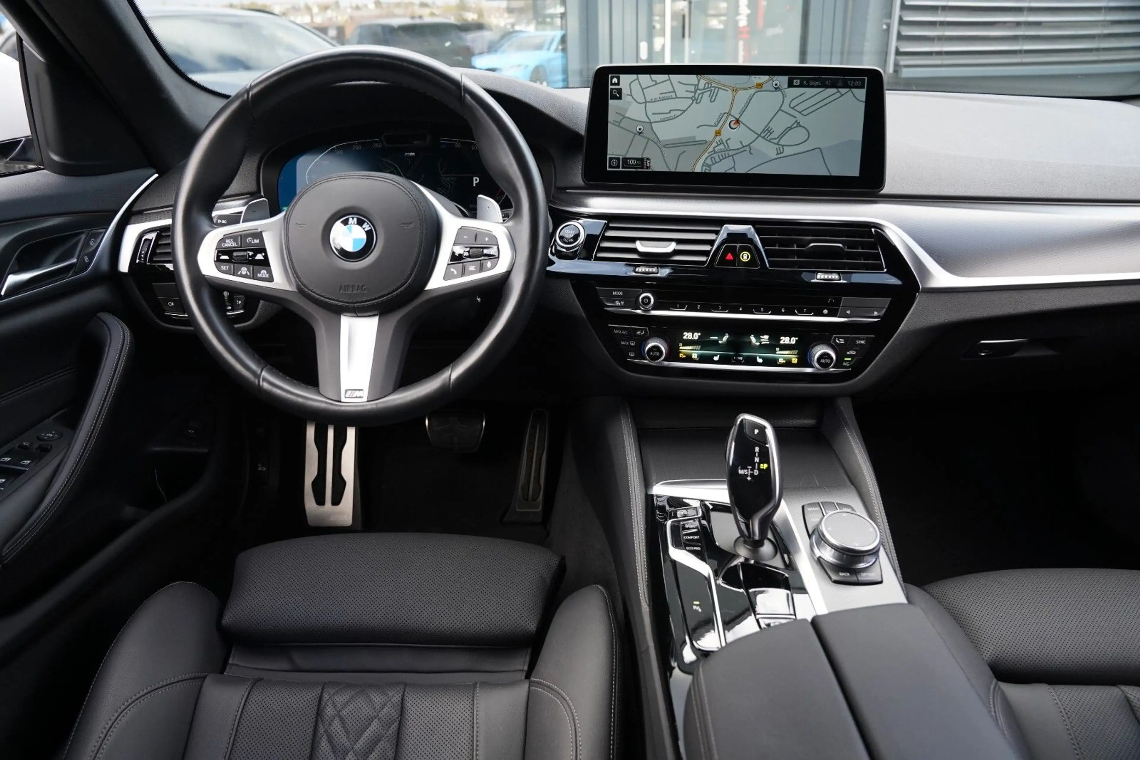 BMW 520 d M Sport Pro LC Prof-ad.LED-LederACC-Kamera — photo 10