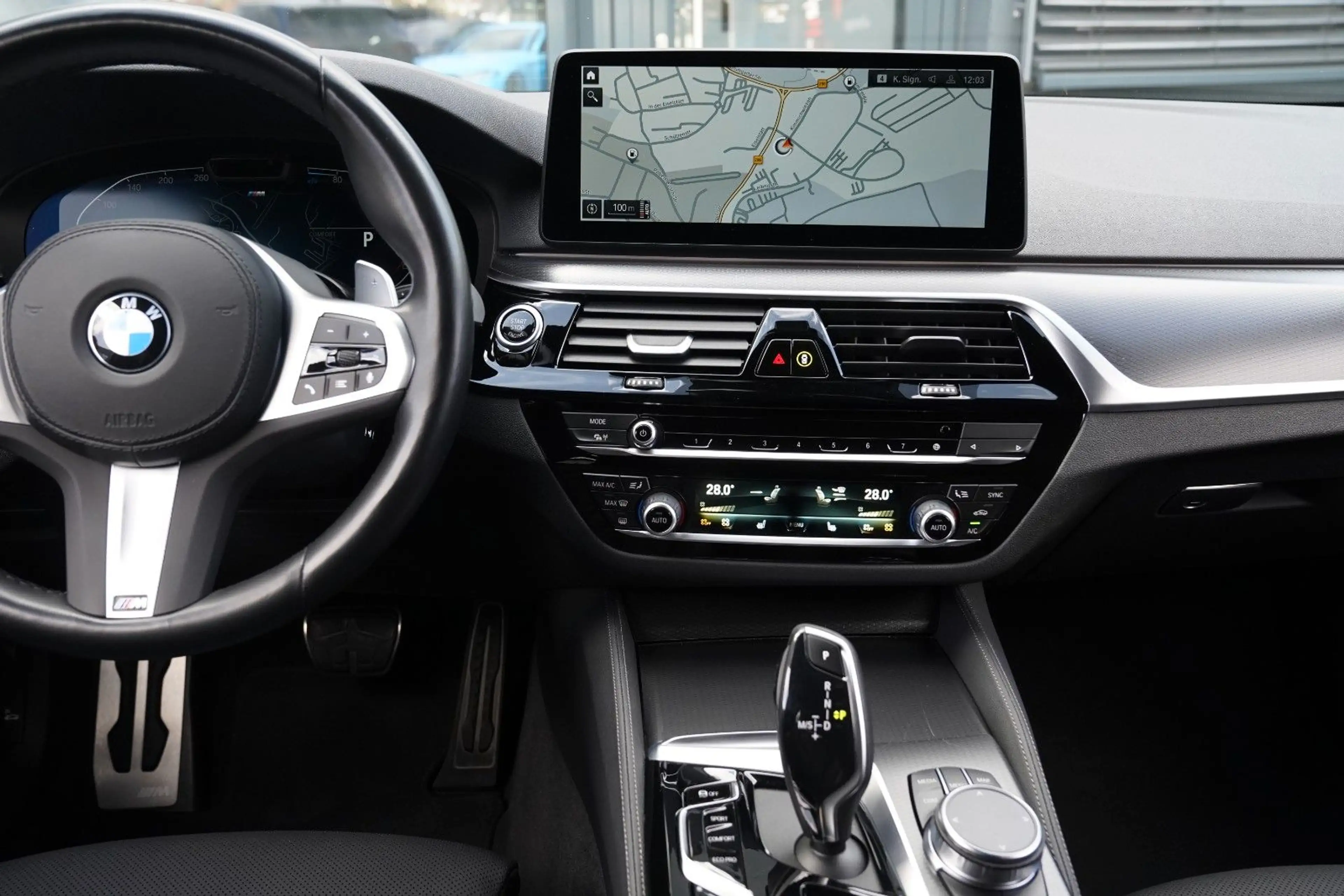 BMW 520 d M Sport Pro LC Prof-ad.LED-LederACC-Kamera — photo 11