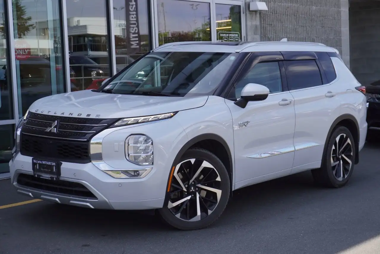 2024 Mitsubishi Outlander