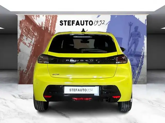 Peugeot 208 view 6