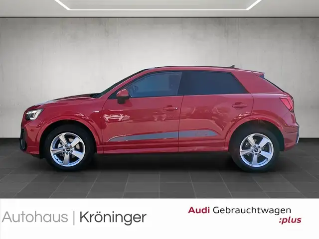 Audi Q2 view 3