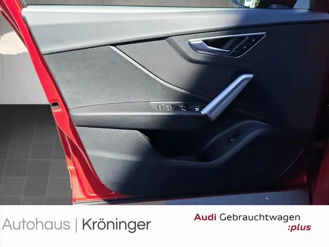 Audi Q2 view 8