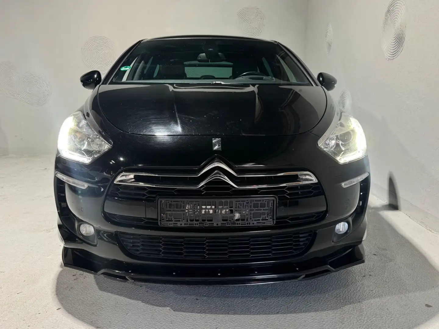 Citroen DS5 Sport Hybrid4*HeadUp*Pano*Voll Black - 2