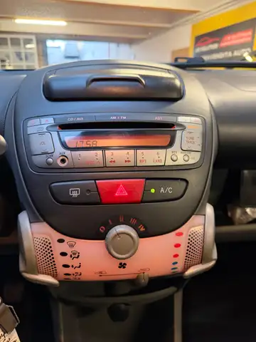 Toyota Aygo view 8