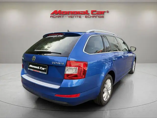 Skoda Octavia view 6