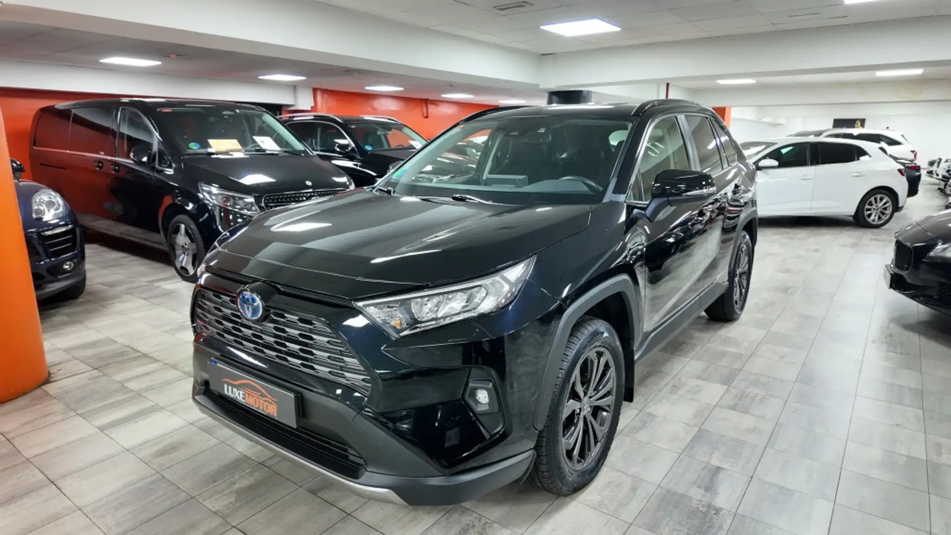 Toyota RAV4 2.5 hybrid 4WD Adventure Plus Negro - 1
