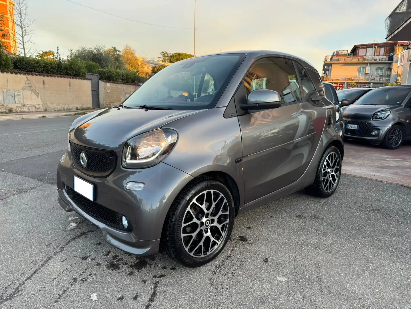 smart forTwo Fortwo 0.9 t Prime 90cv twinamic my18 siva - 1