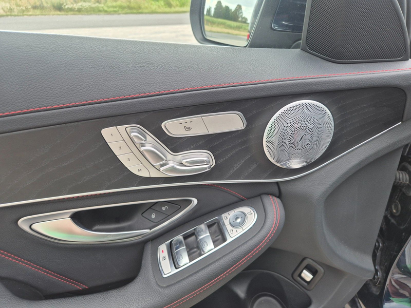 Mercedes-Benz E 43 AMG 4 Matic Multibeam Distronic Burmester — photo 10