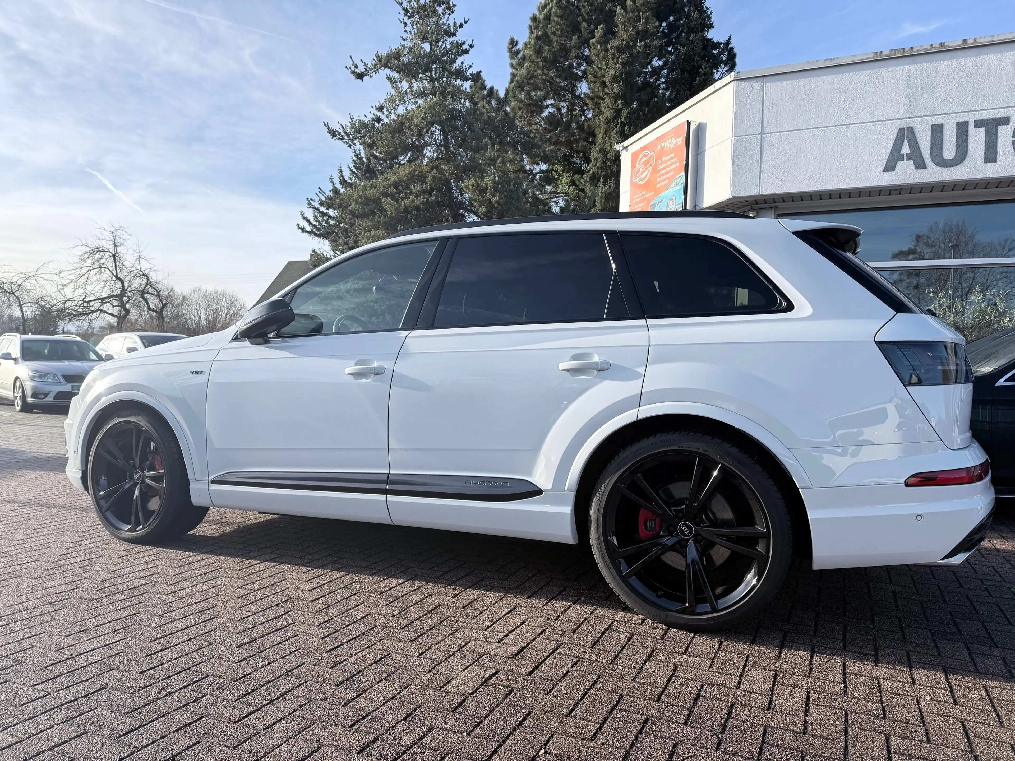 Audi SQ7 4.0 TDI quattro — photo 6