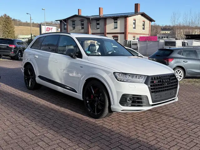 Audi SQ7 4.0 TDI quattro