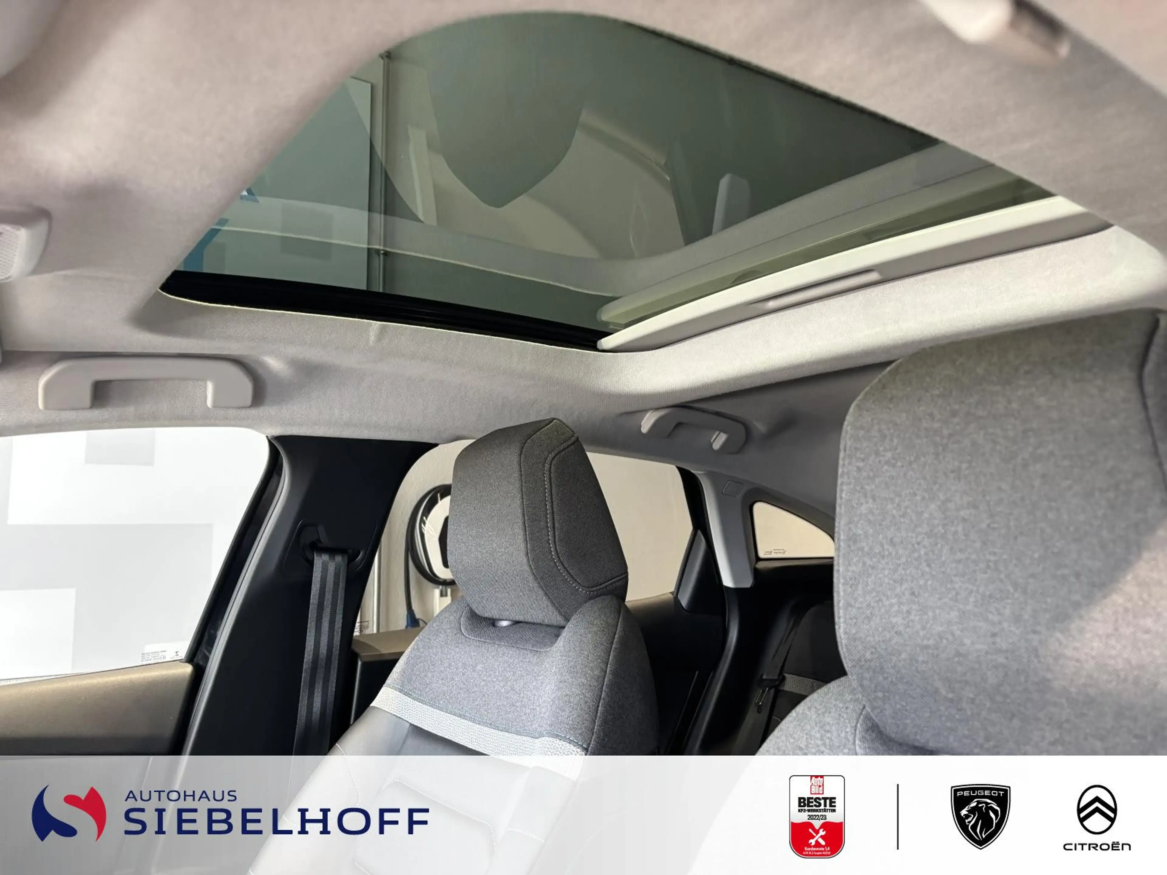 Citroen C4 e-C4 Shine Elektromotor 136 — photo 13