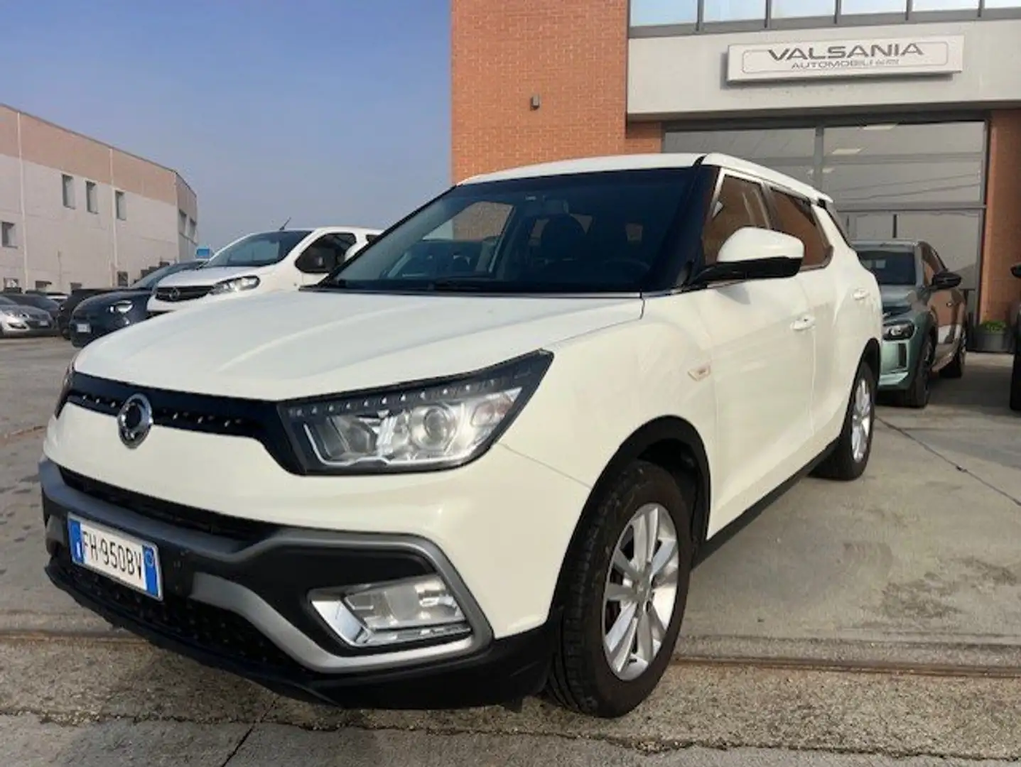 SsangYong XLV XLV 1.6 Be Visual bi-fuel Gpl 2wd Weiß - 1