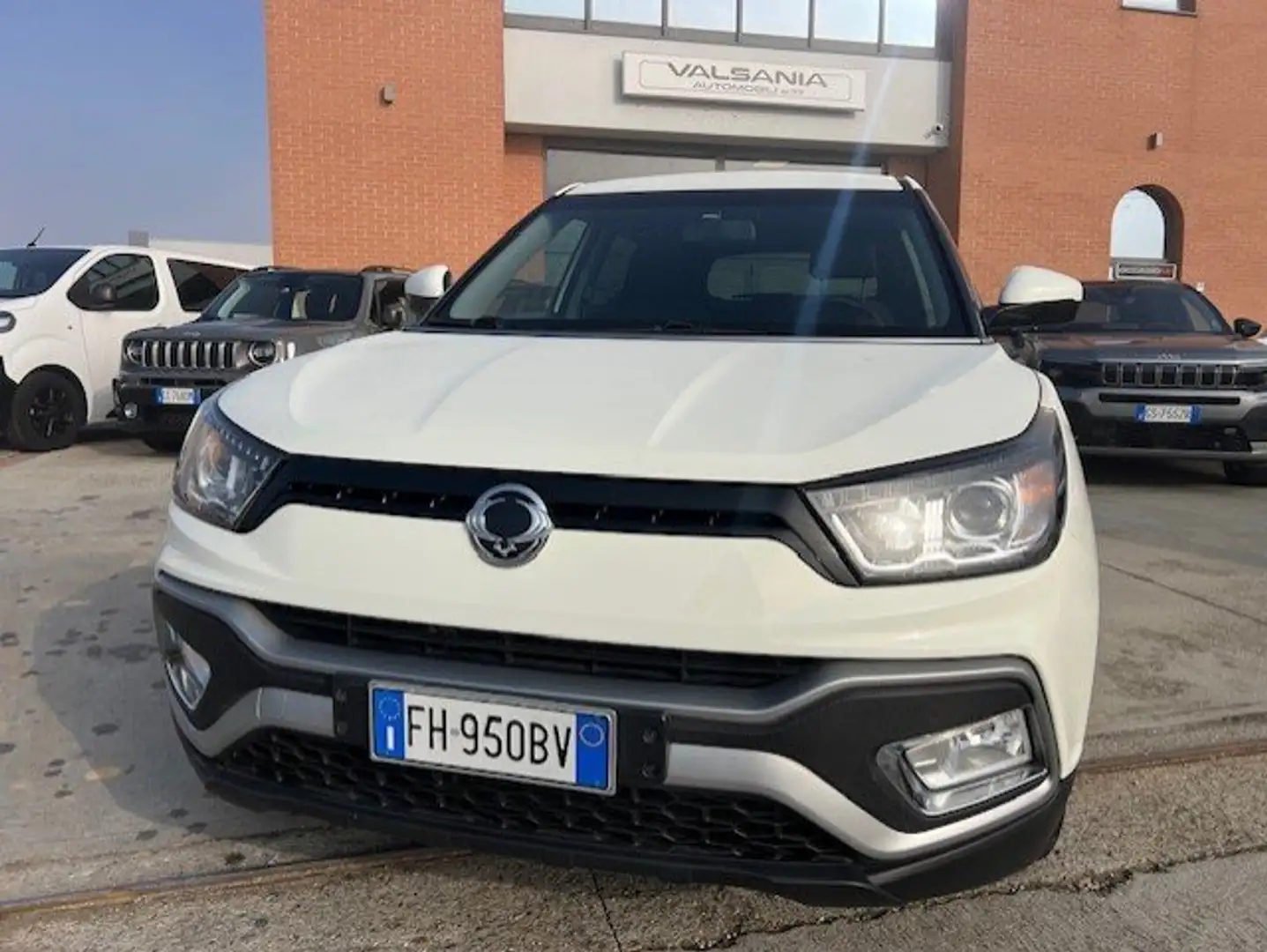 SsangYong XLV XLV 1.6 Be Visual bi-fuel Gpl 2wd Weiß - 2