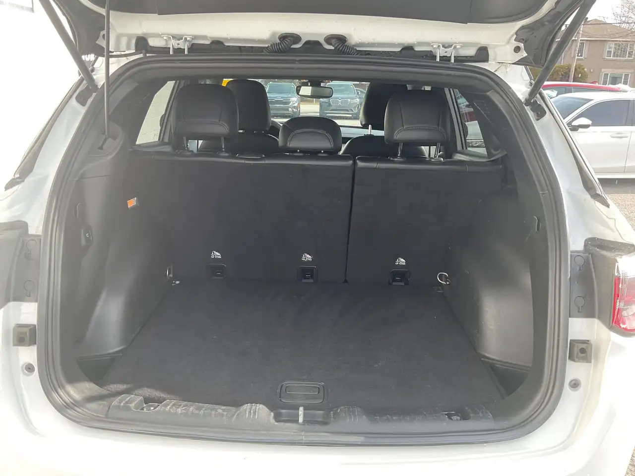 Jeep Compass photo Jeep Compass
