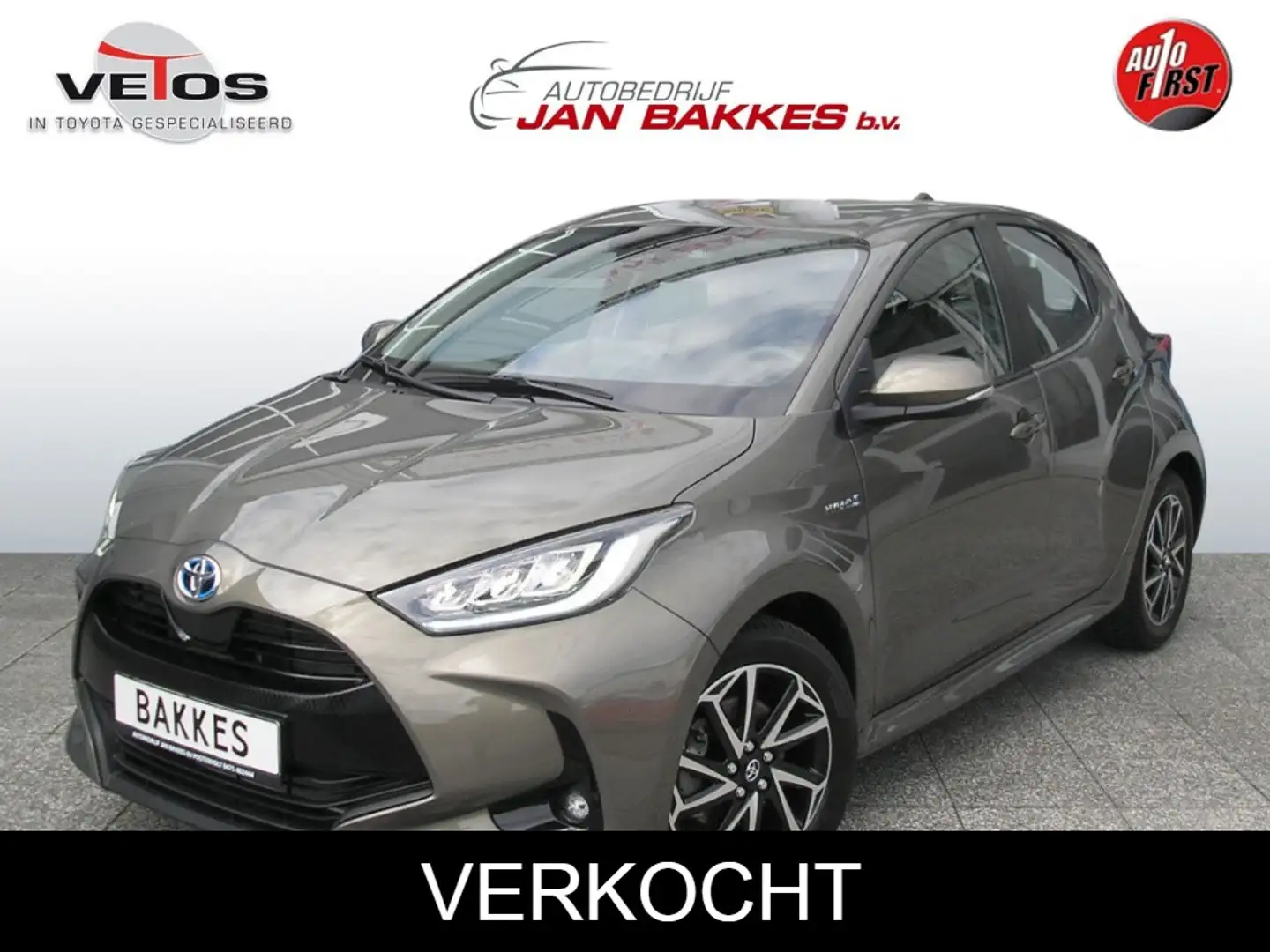 Toyota Yaris 1.5 Hybride Dynamic 12.000 oxide Bronze all season - 1