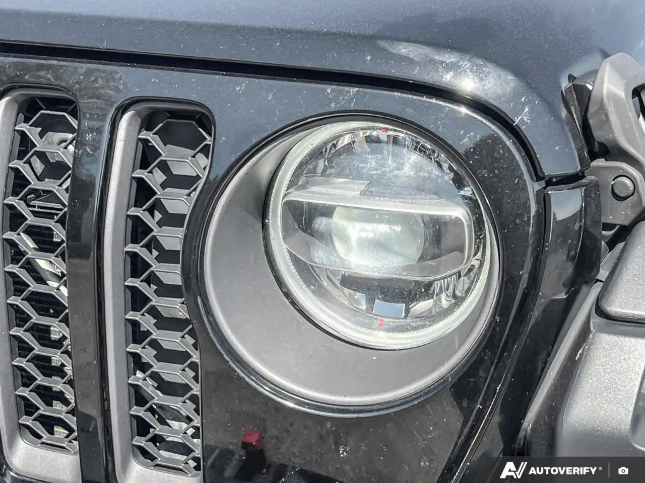 Jeep Gladiator photo Jeep Gladiator