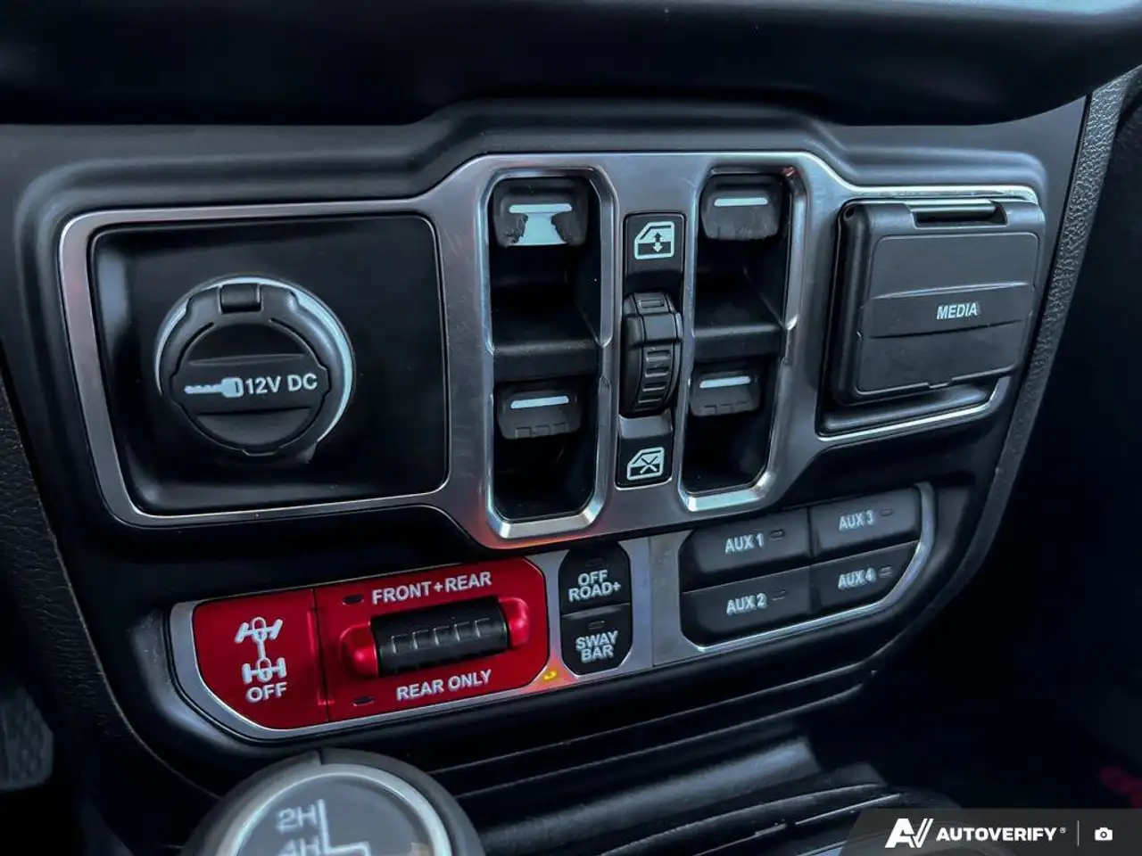 Jeep Gladiator photo Jeep Gladiator