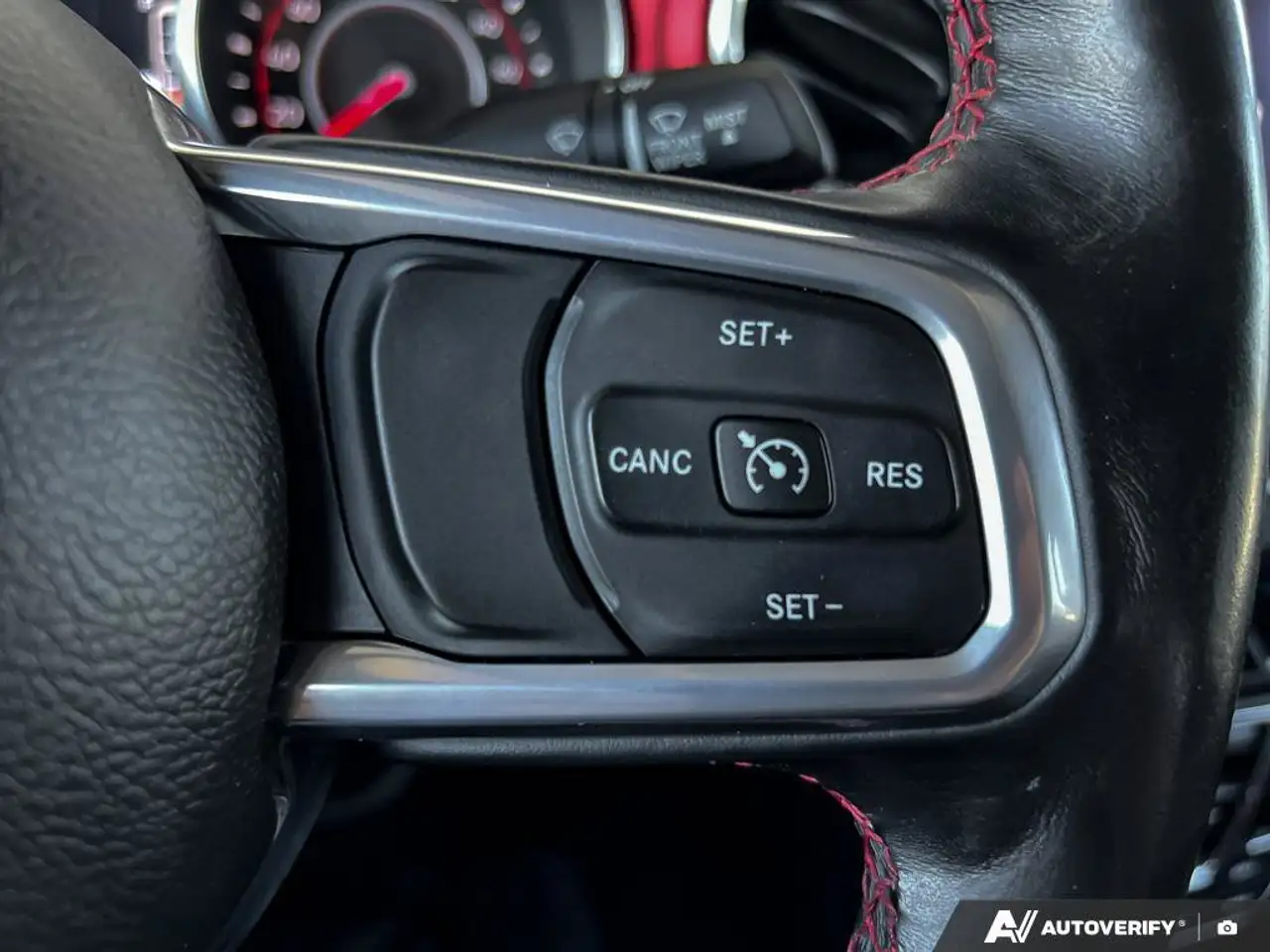 Jeep Gladiator photo Jeep Gladiator
