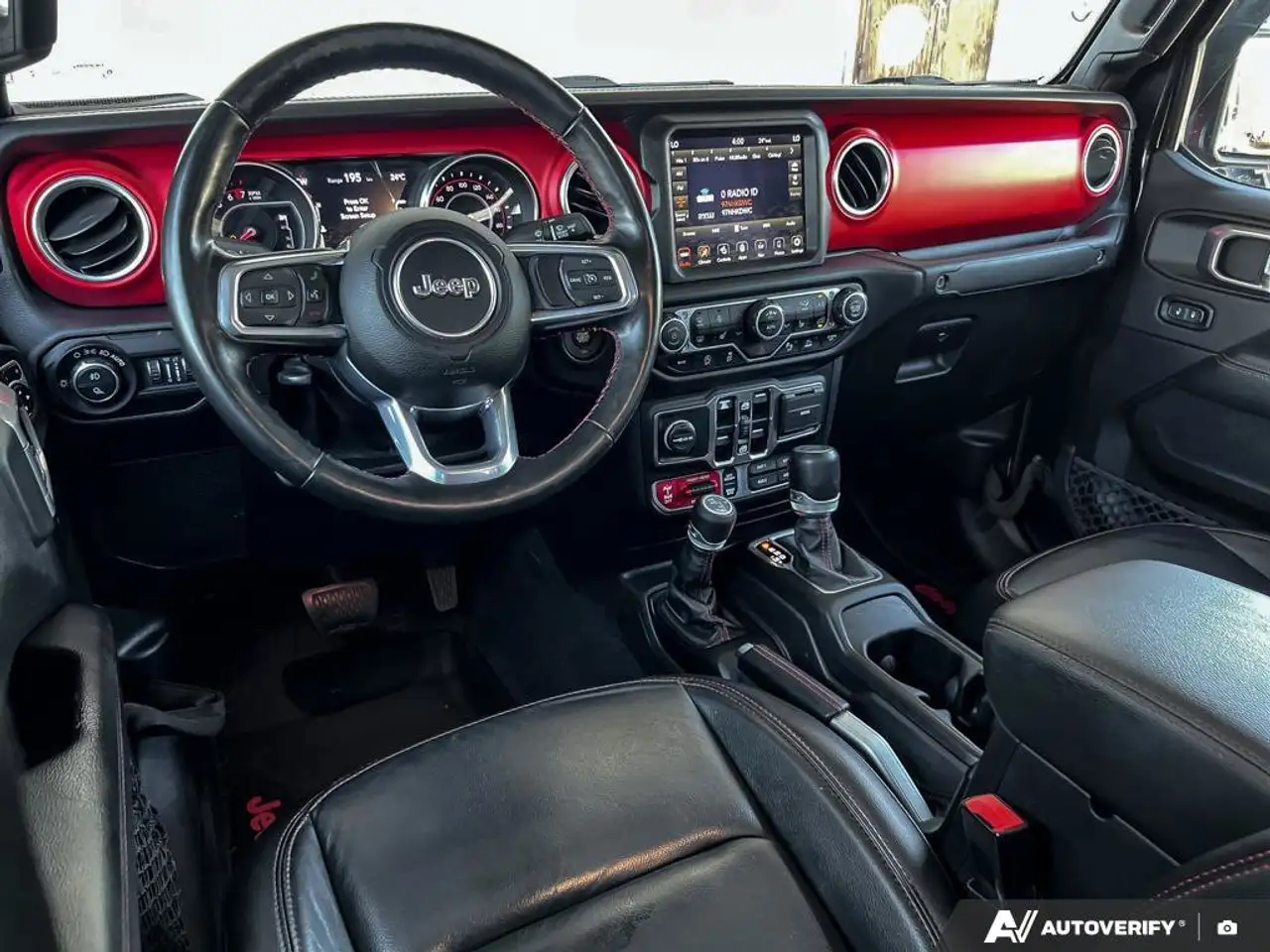 Jeep Gladiator photo Jeep Gladiator