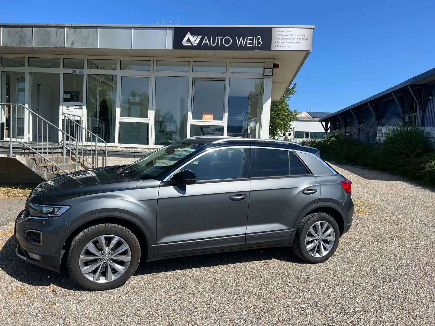 Volkswagen T-Roc Styl/LED/ACC/LANE-ASSI/KAMER/APPLE-CARPLAY Gris - 2