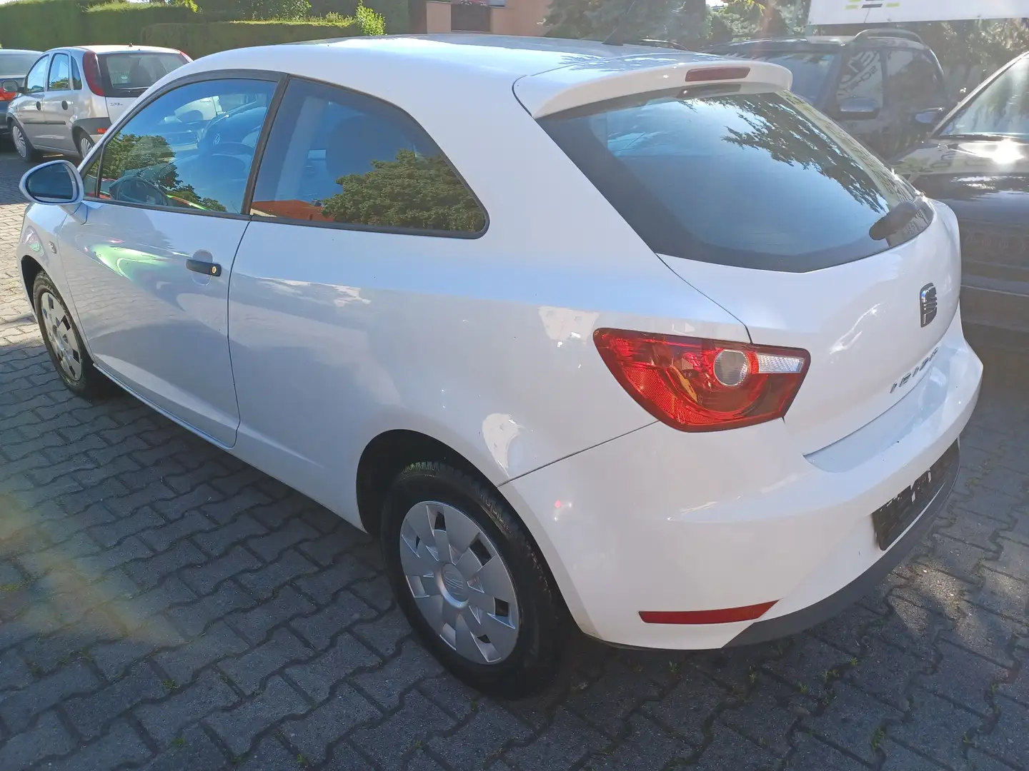 SEAT Ibiza Reference Viva *2.Hand*Klima*Kette neu*HU-08/26 Weiß - 2