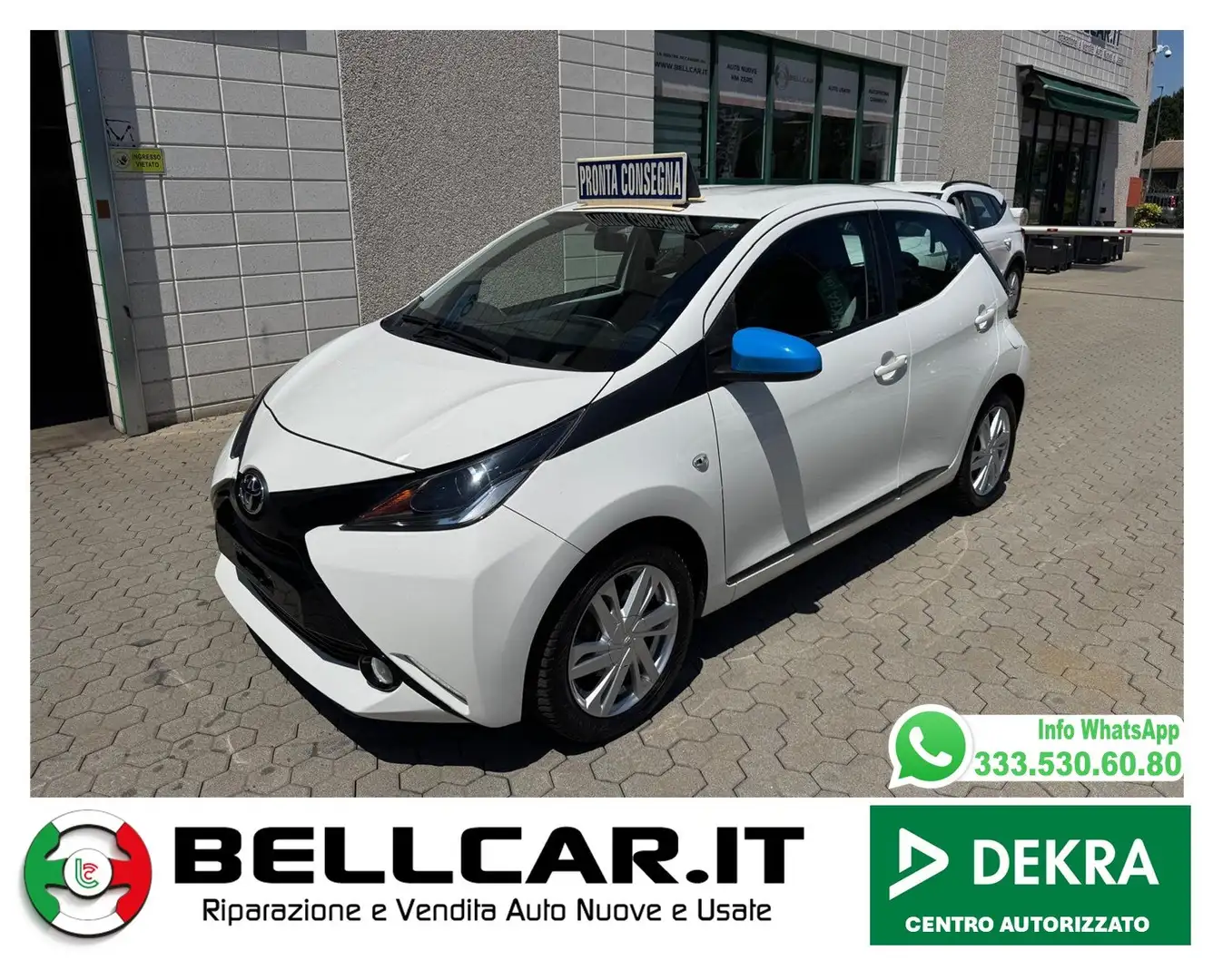 Toyota Aygo Aygo 5p 1.0 x-PLAY Bianco - 1