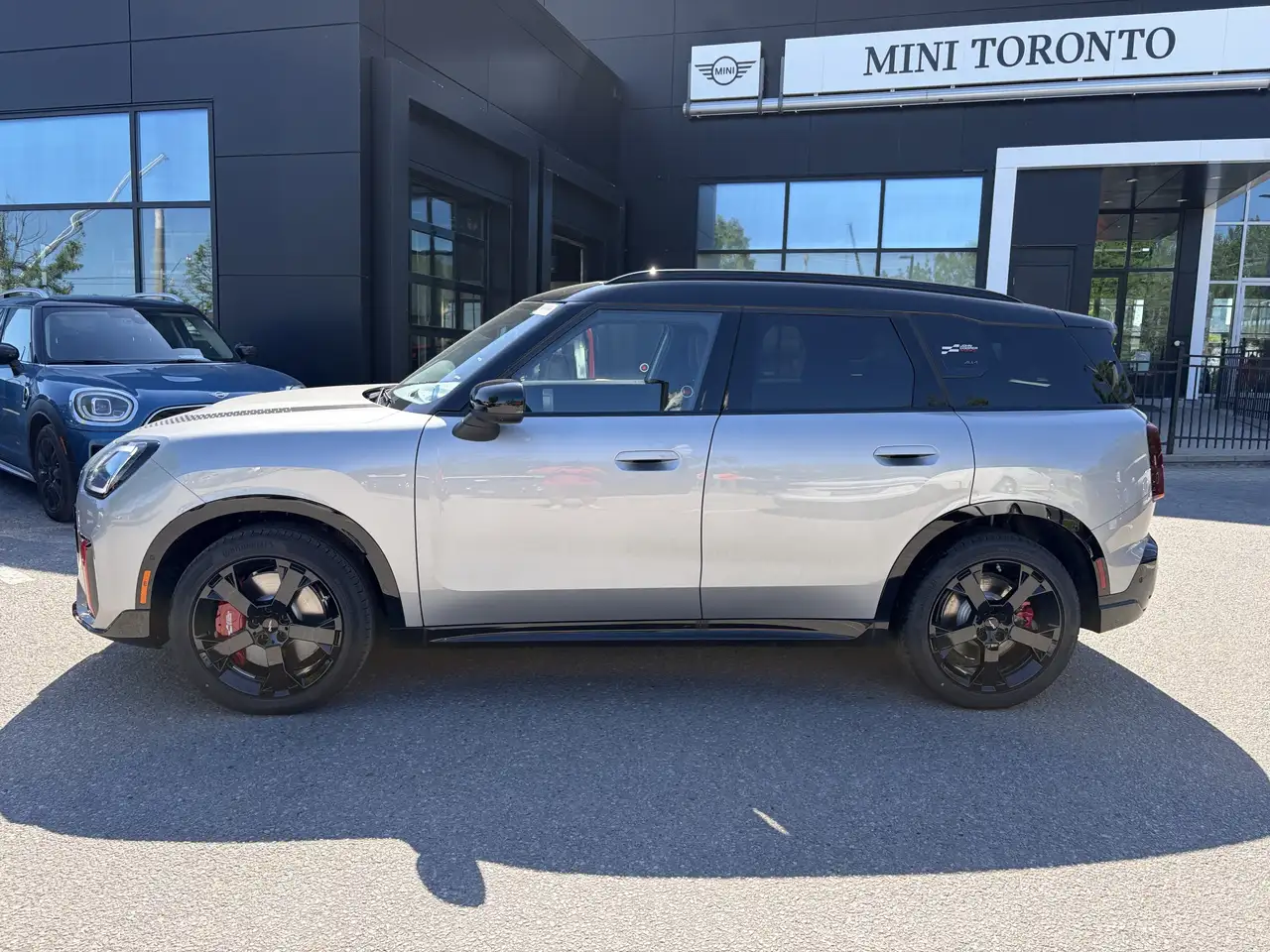 MINI Countryman снимка MINI Countryman