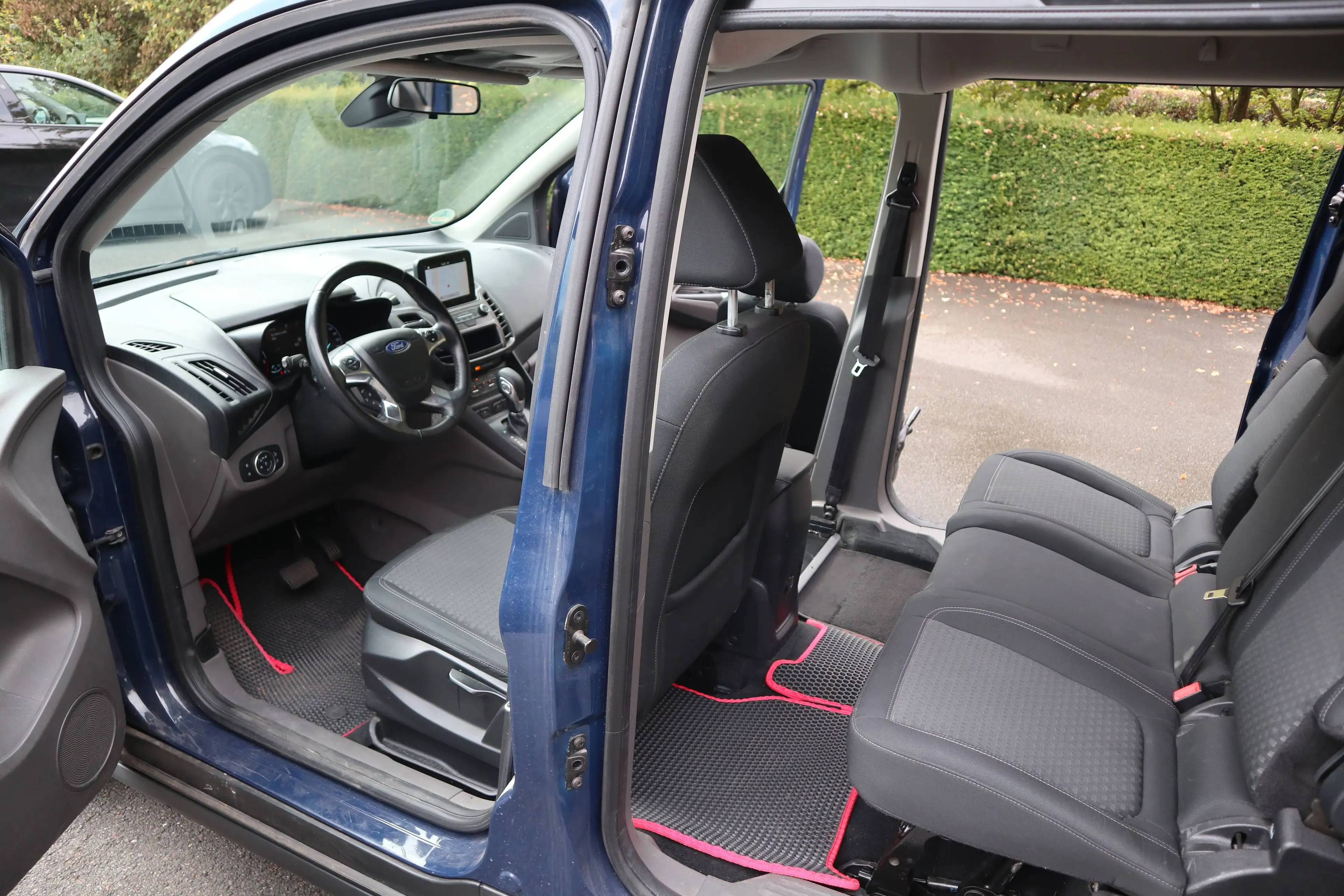 Ford Grand Tourneo 1,5 Automatik*elek. Drehsitz Turny EVO 2*Garantie* — photo 14