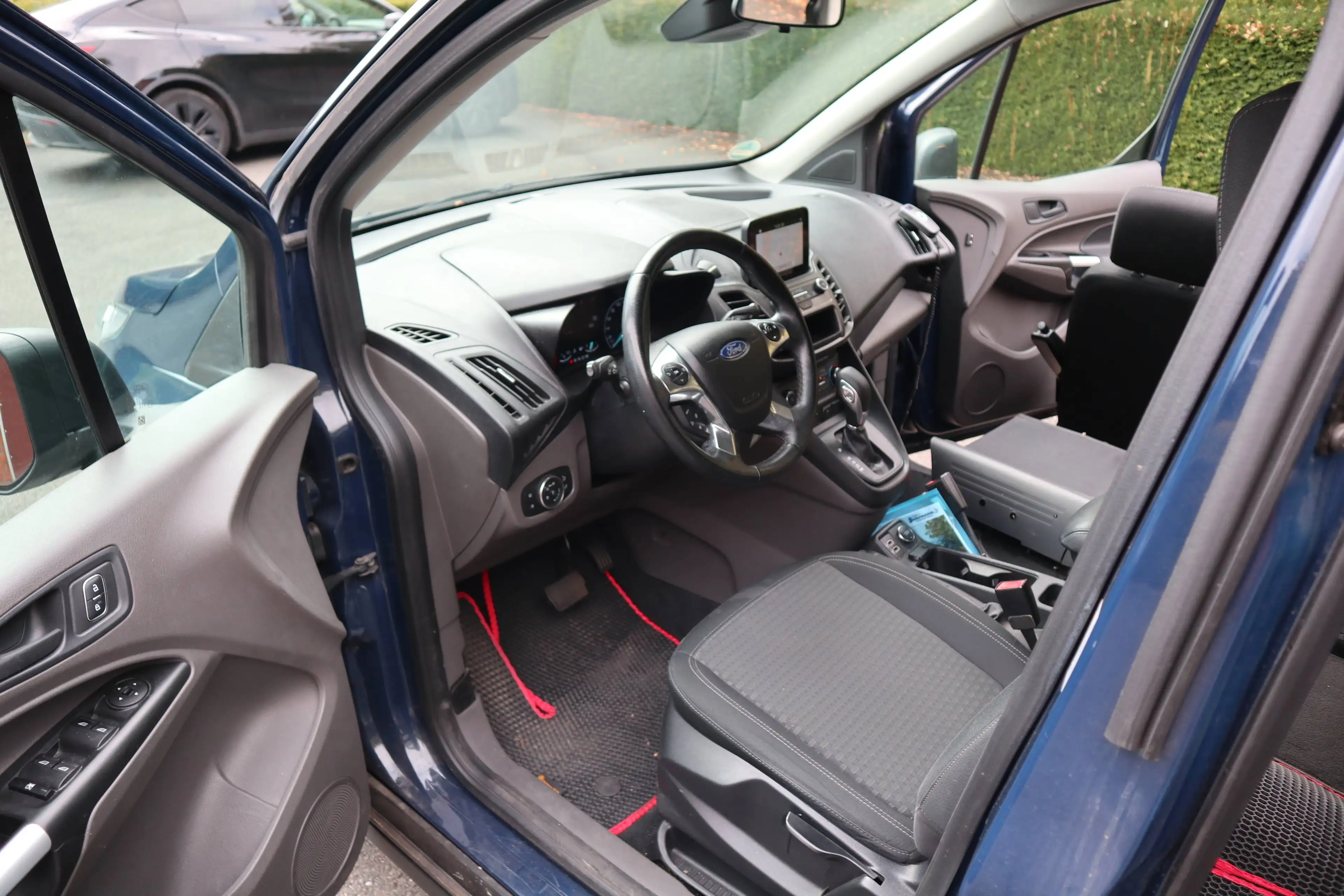 Ford Grand Tourneo 1,5 Automatik*elek. Drehsitz Turny EVO 2*Garantie* — photo 15