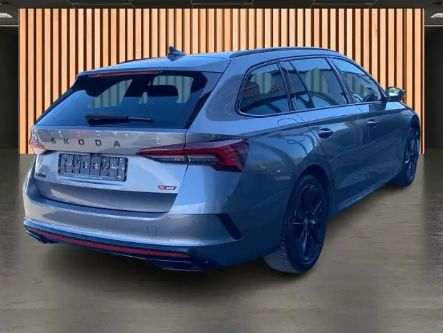 Skoda Octavia view 6